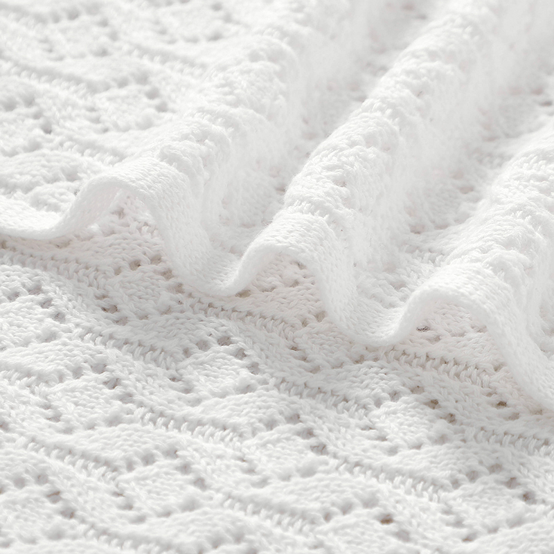 Coperte per Neonati in Maglia  - Baby Boy Nursery Quilt recensione e prezzo